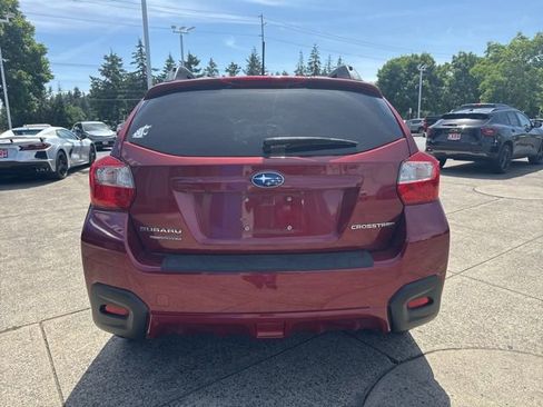 Used 2017 Subaru Crosstrek 2.0i Premium AWD/4WD image 5