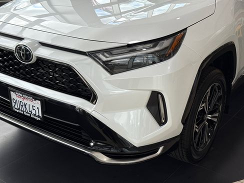 Certified 2025 Toyota RAV4 XSE image 3