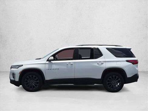 Used 2022 Chevrolet Traverse RS FWD image 8