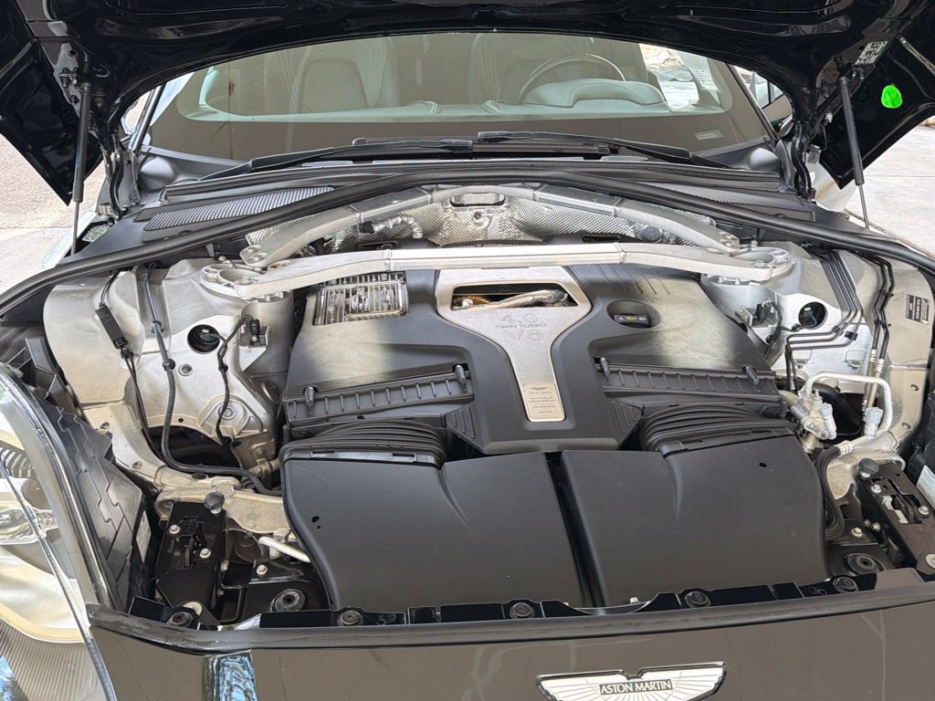 Used 2021 Aston Martin DBX AWD/4WD image 13