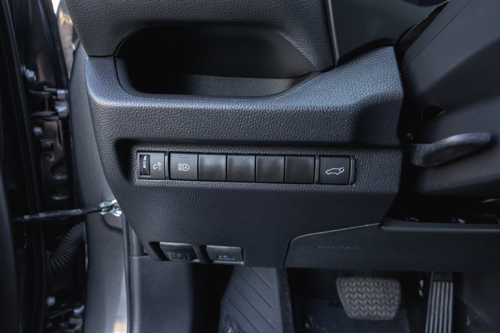 Certified 2023 Toyota RAV4 XLE Premium FWD image 15