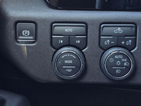 New 2025 Chevrolet Silverado 1500 RST w/ Redline Edition image 36