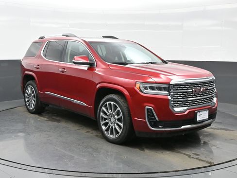 Used 2023 GMC Acadia Denali w/ Denali Ultimate Package image 8