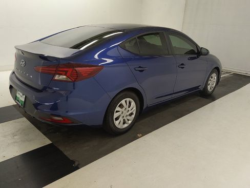 Used 2020 Hyundai Elantra SE FWD image 10
