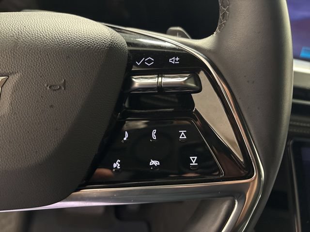 Used 2025 Cadillac Escalade Sport w/ Touring Package AWD/4WD image 16