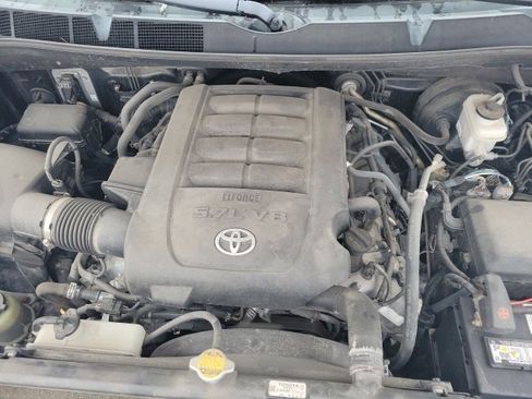 Used 2014 Toyota Tundra SR5 image 36
