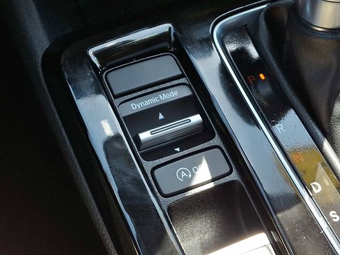 Certified 2024 Acura Integra FWD image 26