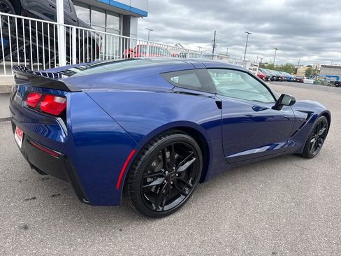 Used 2017 Chevrolet Corvette Stingray Coupe w/ Carbon Flash Badge Package RWD image 5