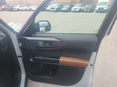 Used 2023 Ford Bronco Sport Outer Banks image 10