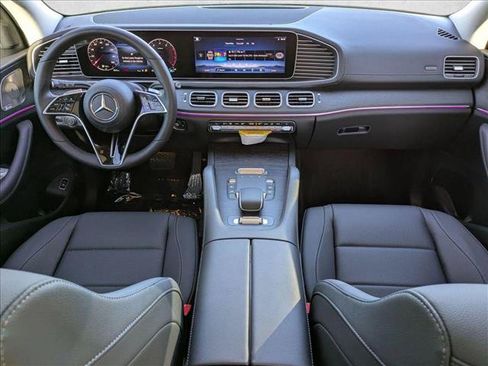 Certified 2026 Mercedes-Benz GLS 450 4MATIC image 19