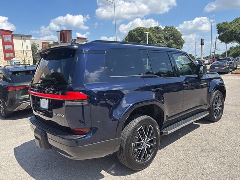 Certified 2026 Lexus GX 550 AWD/4WD image 5