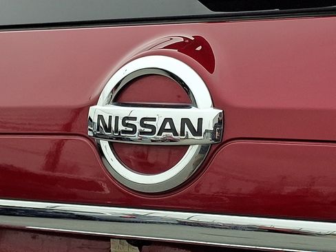 Used 2020 Nissan Rogue SL w/ Premium Package image 33