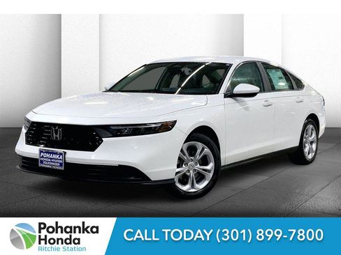 Used 2025 Honda Accord LX image 2