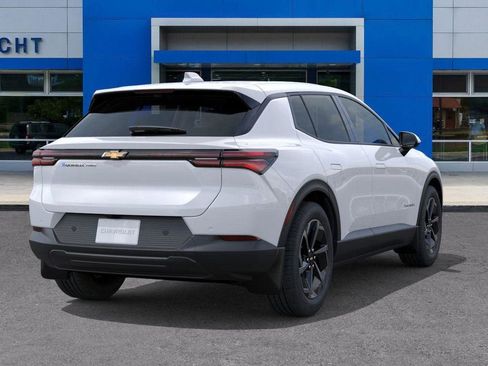 New 2026 Chevrolet Equinox EV LT image 4