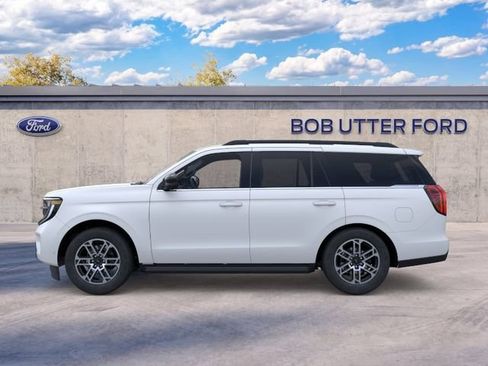 New 2025 Ford Expedition Active RWD image 3