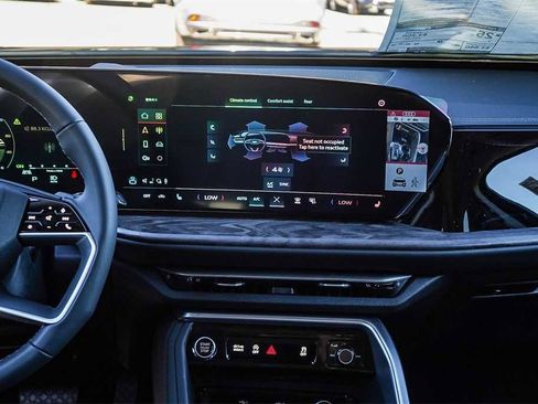 New 2025 Audi Q5 Premium image 13