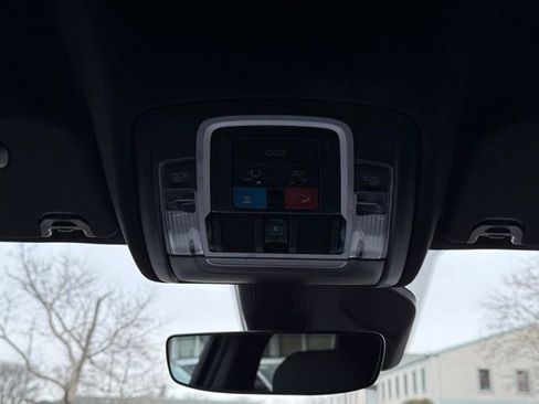 Certified 2025 RAM 1500 Big Horn image 36