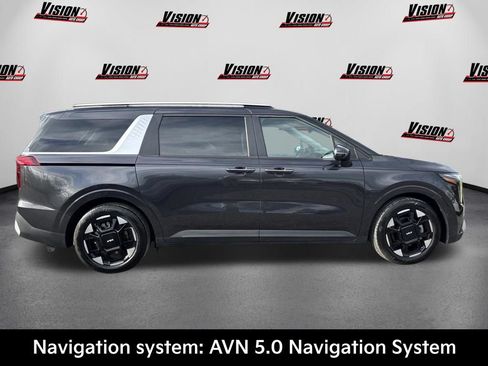 Certified 2025 Kia Carnival EX FWD image 4