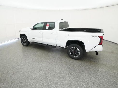 New 2025 Toyota Tacoma TRD Sport image 4