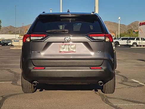 Used 2025 Toyota RAV4 LE AWD/4WD image 7