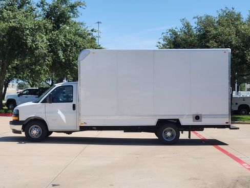 New 2026 Chevrolet Express 3500 w/ Power Convenience Package RWD image 11