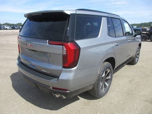 New 2026 GMC Yukon AT4 Ultimate AWD/4WD image 4