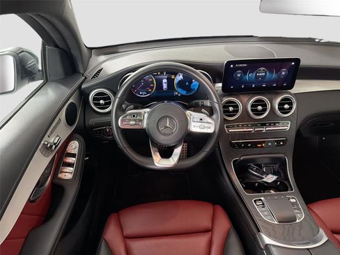 Used 2022 Mercedes-Benz GLC 300 4MATIC Coupe image 20