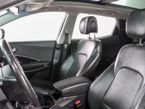 Used 2018 Hyundai Santa Fe Sport FWD image 25