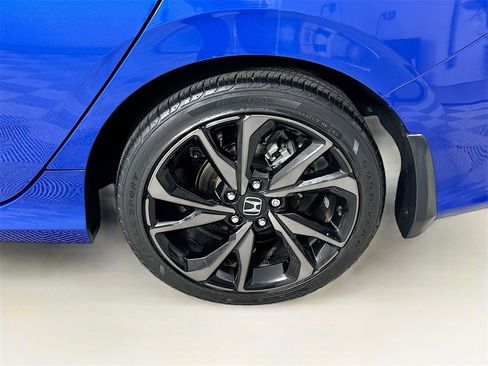 Used 2020 Honda Civic Sport image 24