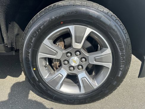 Used 2018 Chevrolet Colorado Z71 image 39