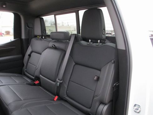 New 2026 GMC Sierra 1500 SLT w/ SLT Premium Plus Package image 13