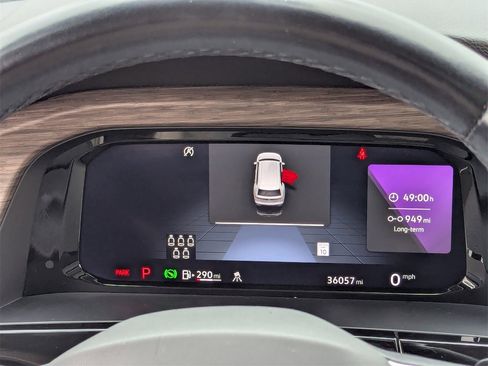 Used 2024 Volkswagen Atlas SEL Premium R-Line image 26