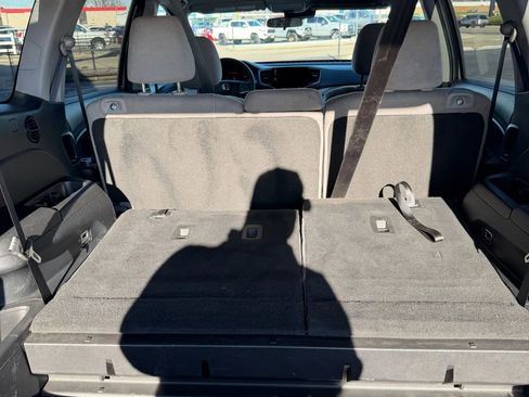 Used 2021 Honda Pilot EX image 19