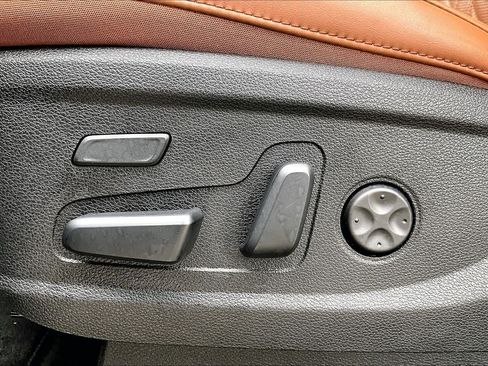 Used 2024 Kia Telluride SX Prestige X-Pro AWD/4WD image 31