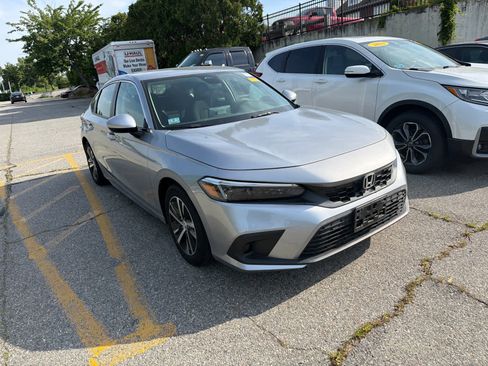 Used 2023 Honda Civic LX image 4