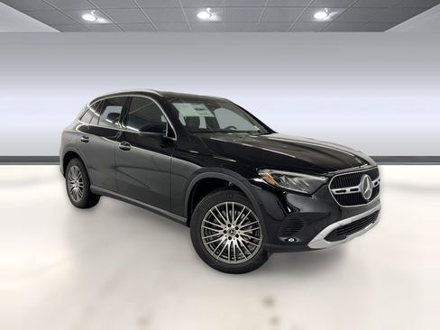 Certified 2026 Mercedes-Benz GLC 300 image 7