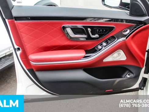 Used 2022 Mercedes-Benz S 580 4MATIC Sedan image 39
