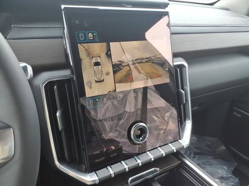 New 2026 GMC Acadia Denali w/ Super Cruise Package image 20