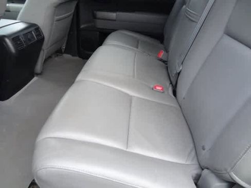 Used 2011 Toyota Tundra 4x4 CrewMax image 20