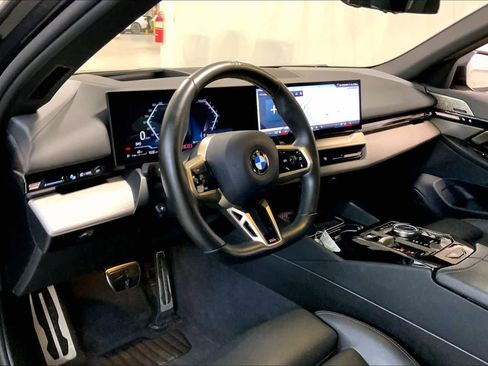 Certified 2024 BMW 530i xDrive w/ M Sport Package image 17