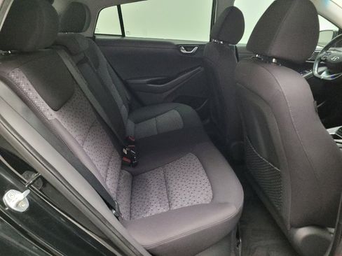 Used 2018 Hyundai Ioniq SEL image 19