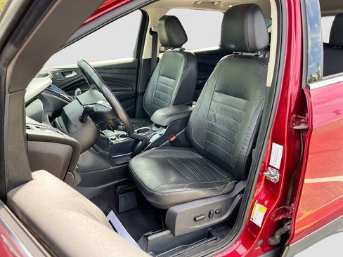 Used 2015 Ford Escape Titanium w/ Equipment Group 301A image 21