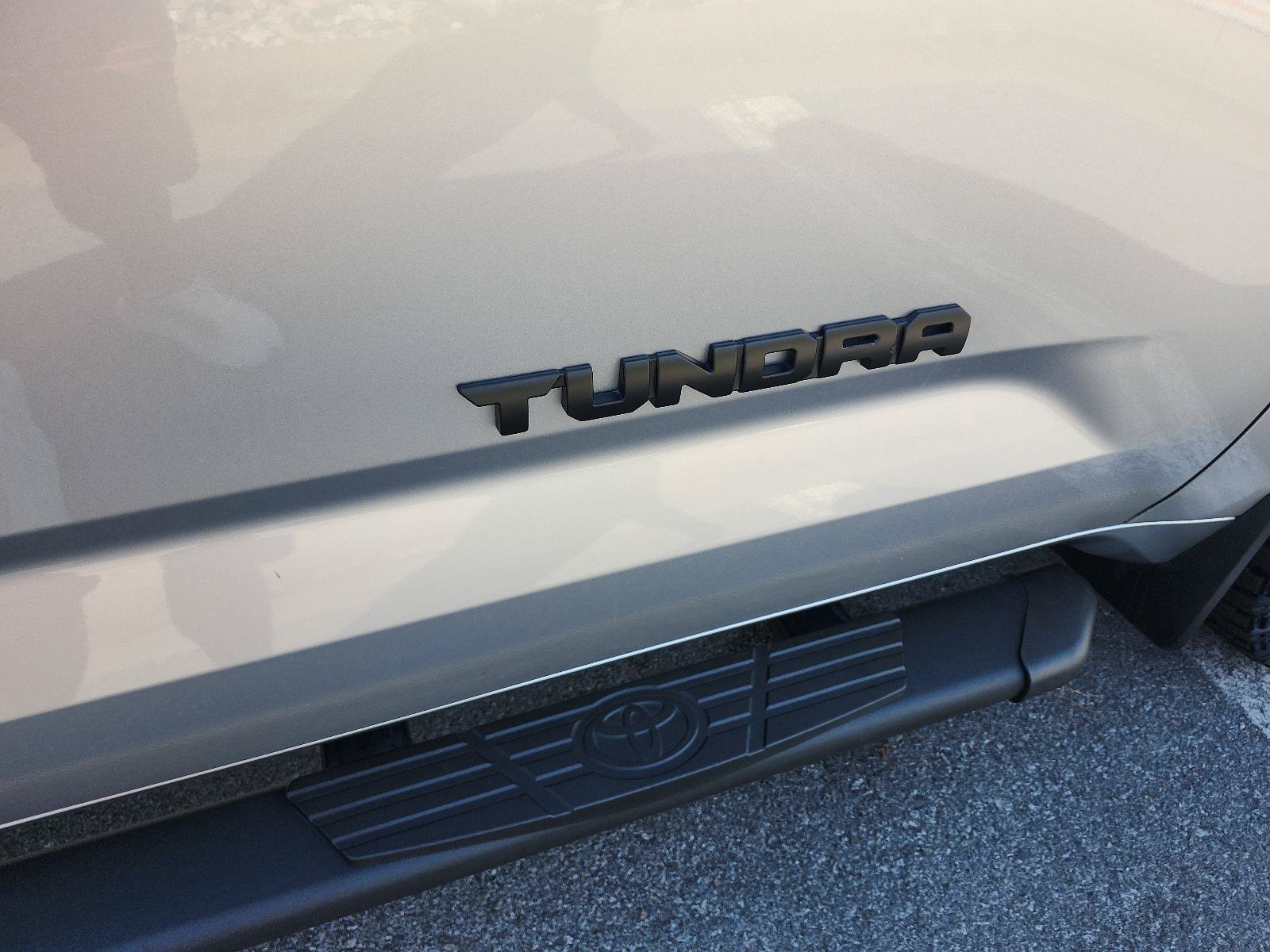 Used 2025 Toyota Tundra SR5 AWD/4WD image 8