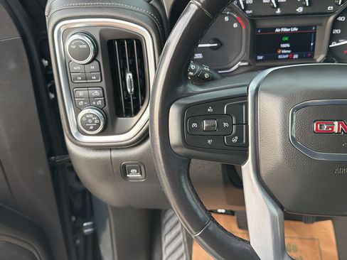 Used 2022 GMC Sierra 1500 SLT w/ SLT Convenience Package AWD/4WD image 33
