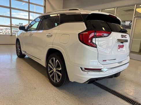 Used 2020 GMC Terrain Denali w/ GMC Pro Grade Package AWD/4WD image 7
