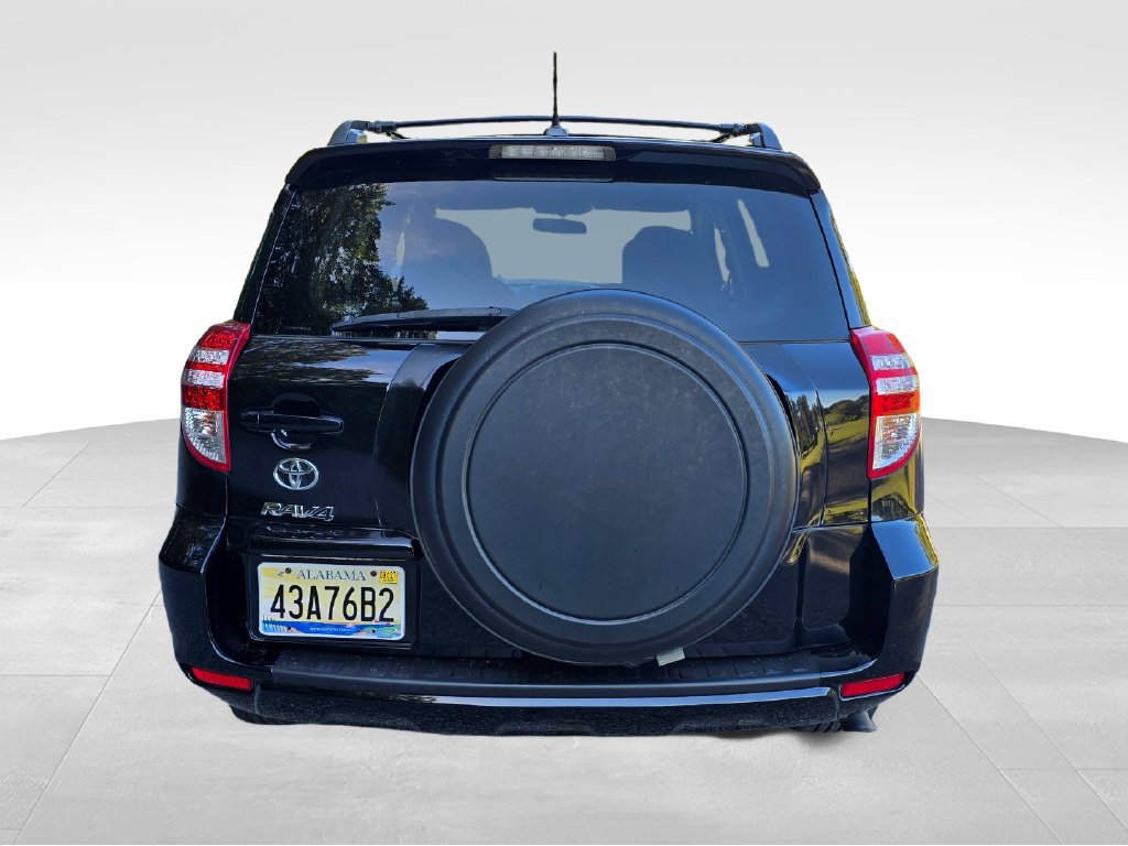 Used 2012 Toyota RAV4 FWD w/ Upgrade Value Pkg image 12