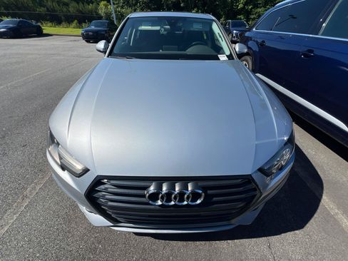 Used 2019 Audi A4 2.0T Premium FWD image 2