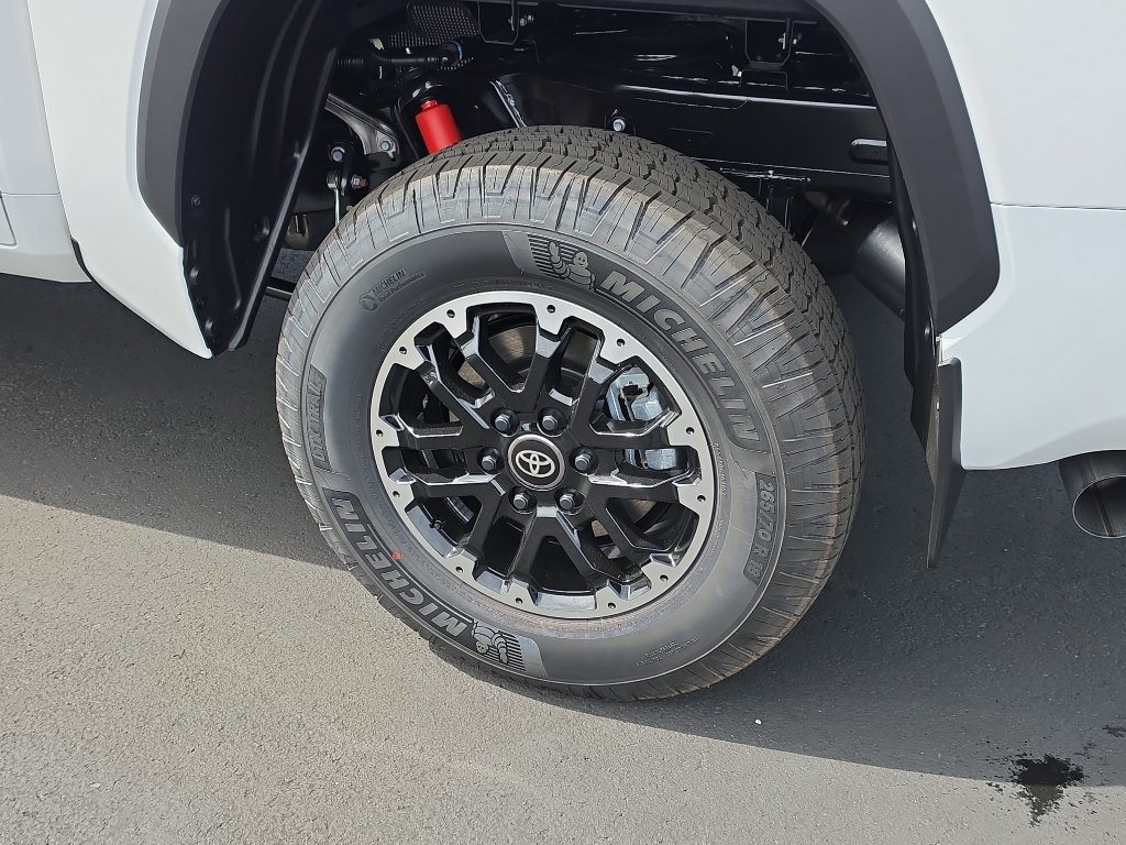 New 2026 Toyota Tundra SR5 w/ TRD Off-Road Package AWD/4WD image 10