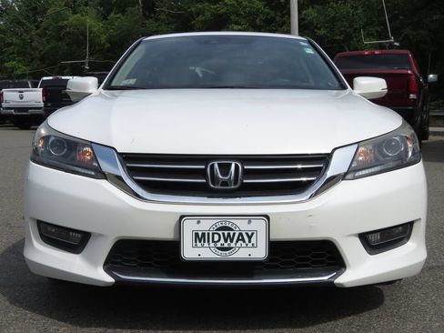 Used 2015 Honda Accord EX-L image 2