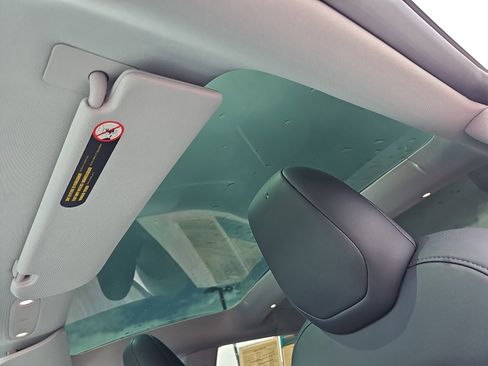 Used 2024 Tesla Model 3 Long Range image 38